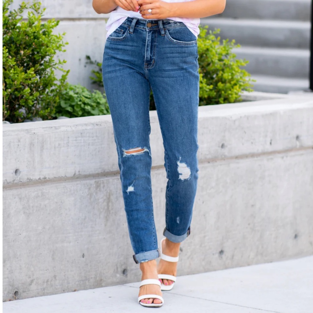Flying Monkey Blk Label, Newman Distressed Mom Jeans NWT